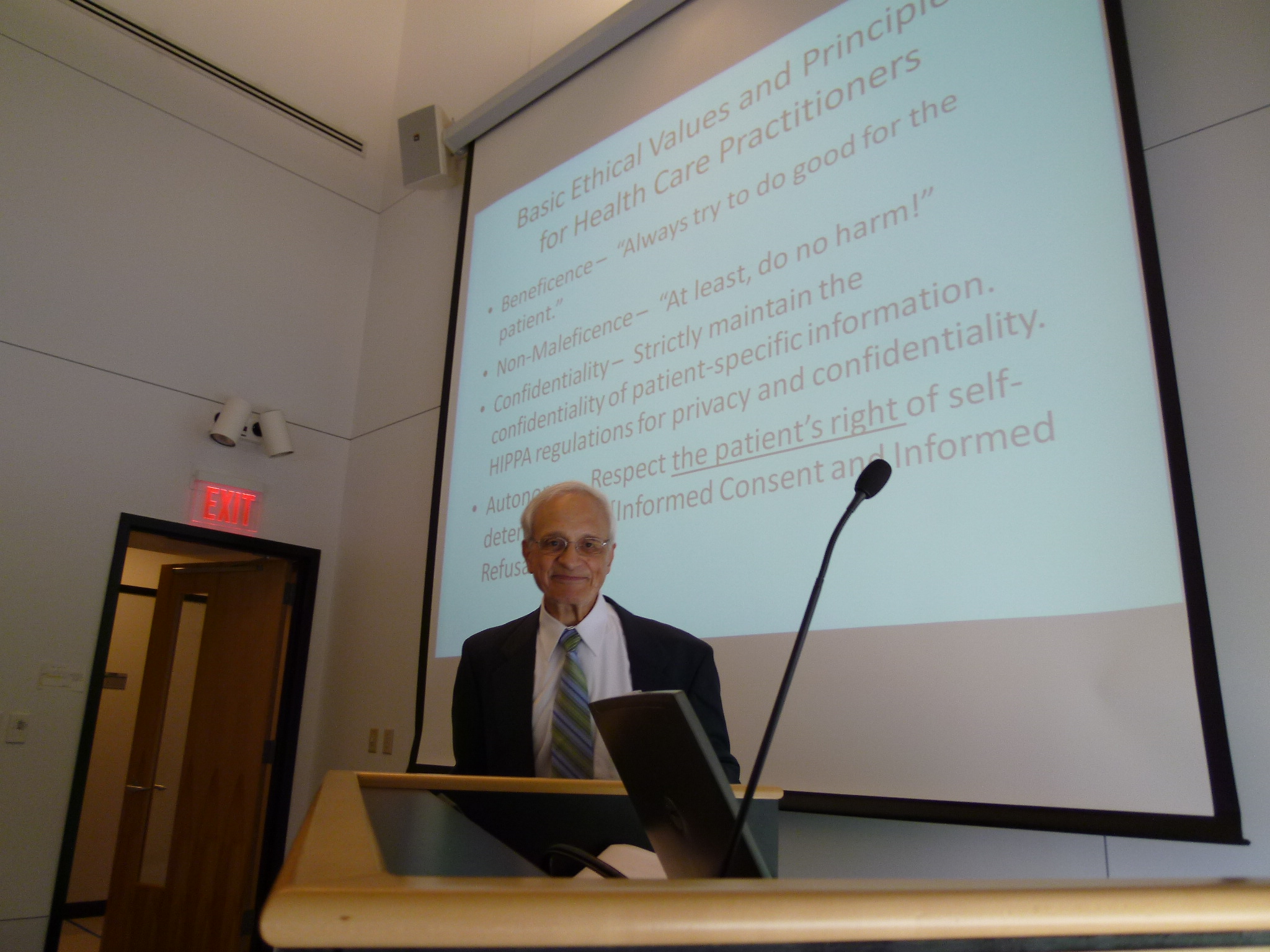 アメリカ研修報告 2011年度?